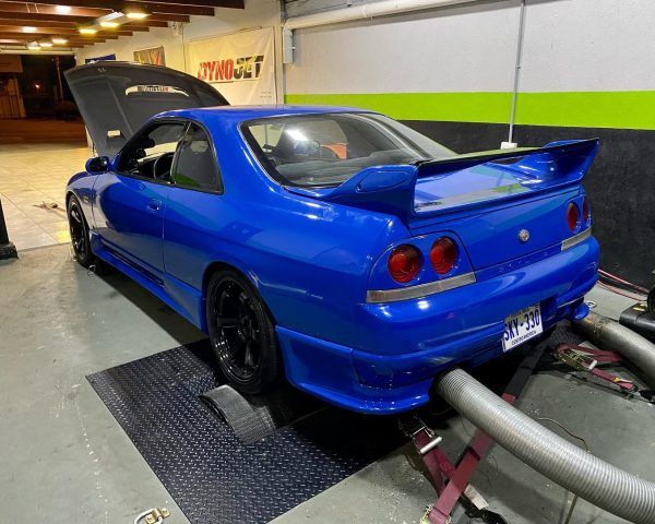 Nissan Skyline R33 en Dyno Donga Racing